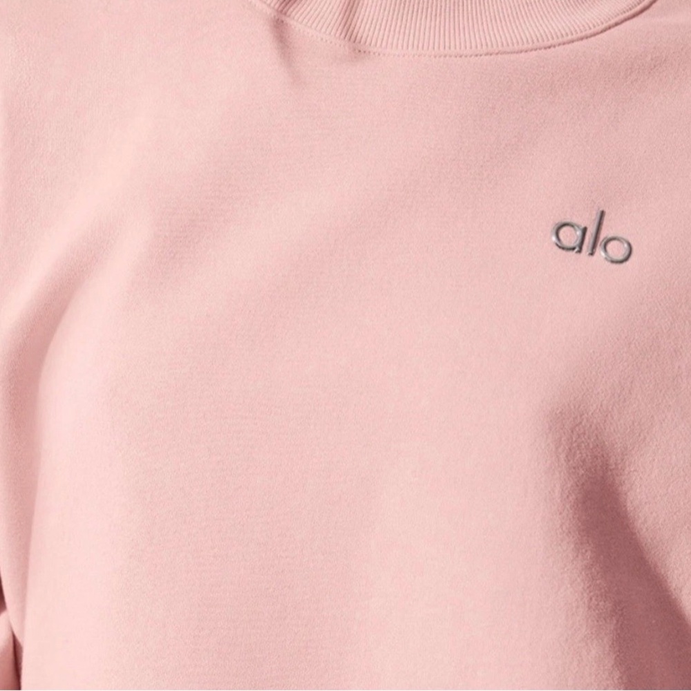 ALO Yoga Accolade sweatshirt unopened